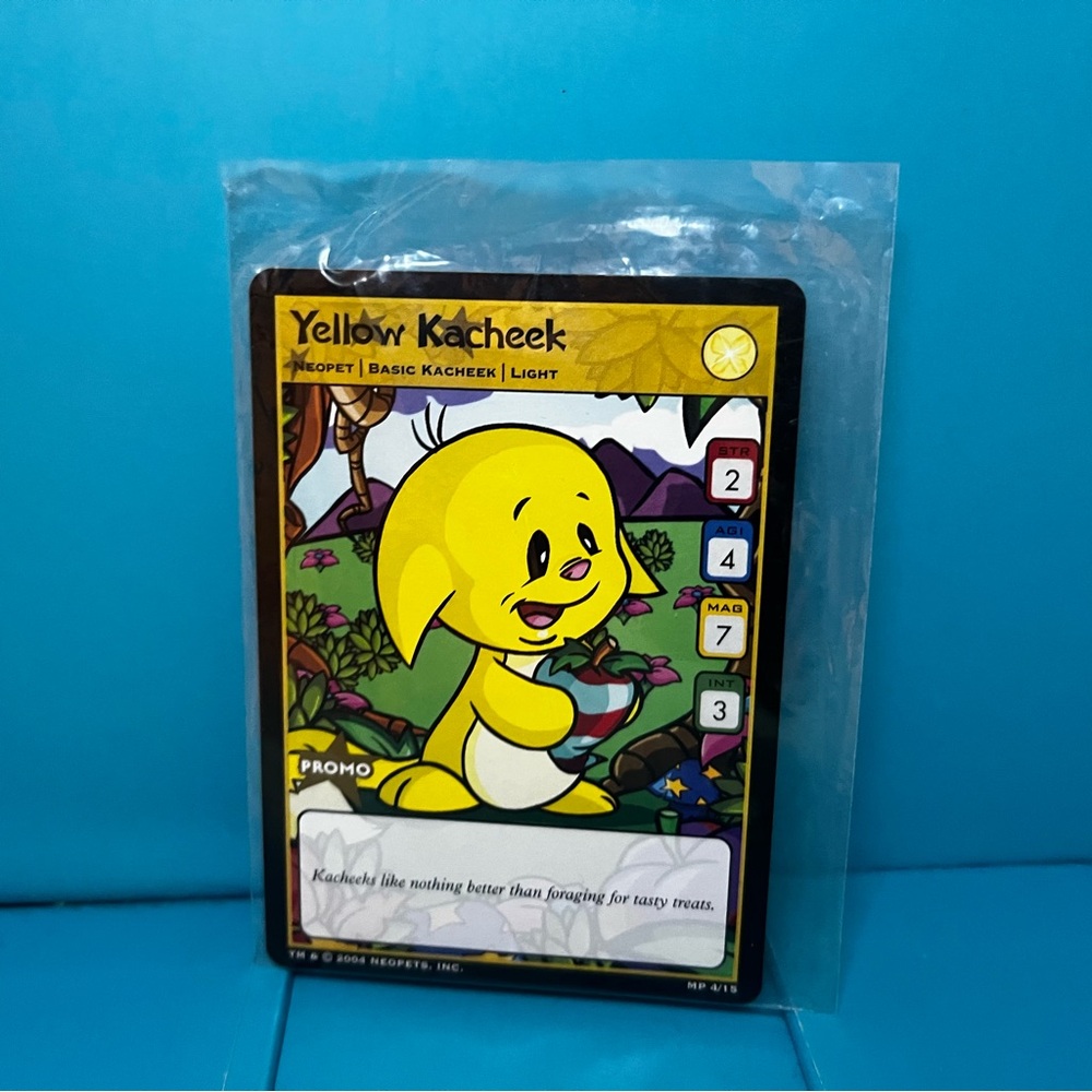 McDonald’s Neopets TCG Yellow Kacheek Promo 4/15 - 2004